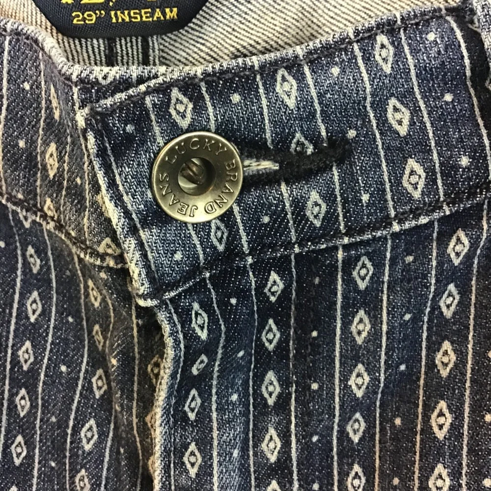 Lucky Brand women’s Heart of Blue Jeans Size‎ 12 31